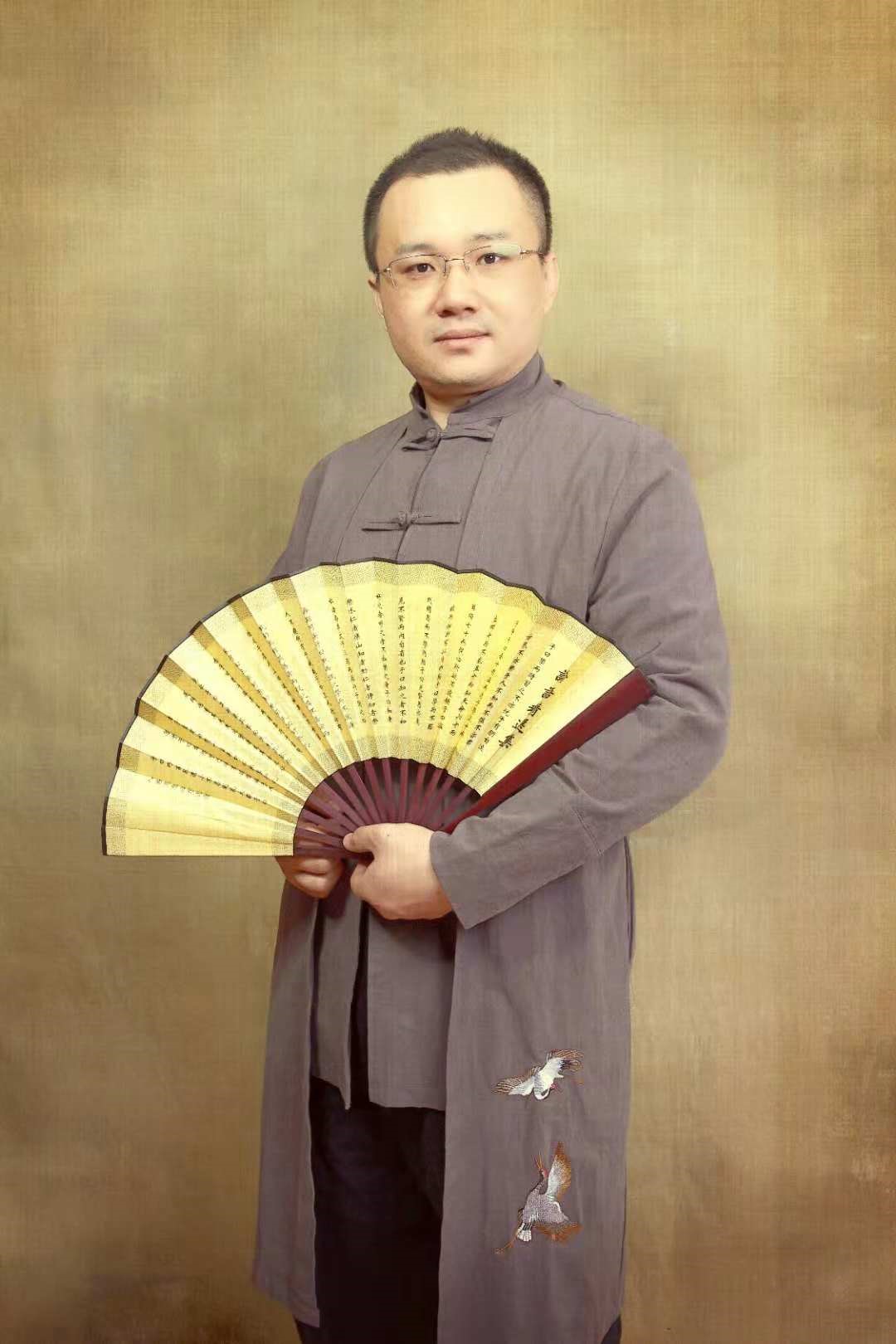 顏何培訓講師