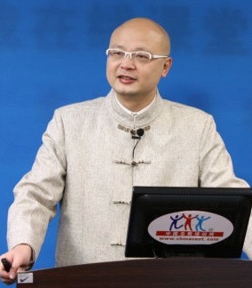 績(jì)效管理如何為企業(yè)帶來(lái)競爭優(yōu)勢及薪酬制度實(shí)施過(guò)程中出現的問(wèn)題及風(fēng)險防范